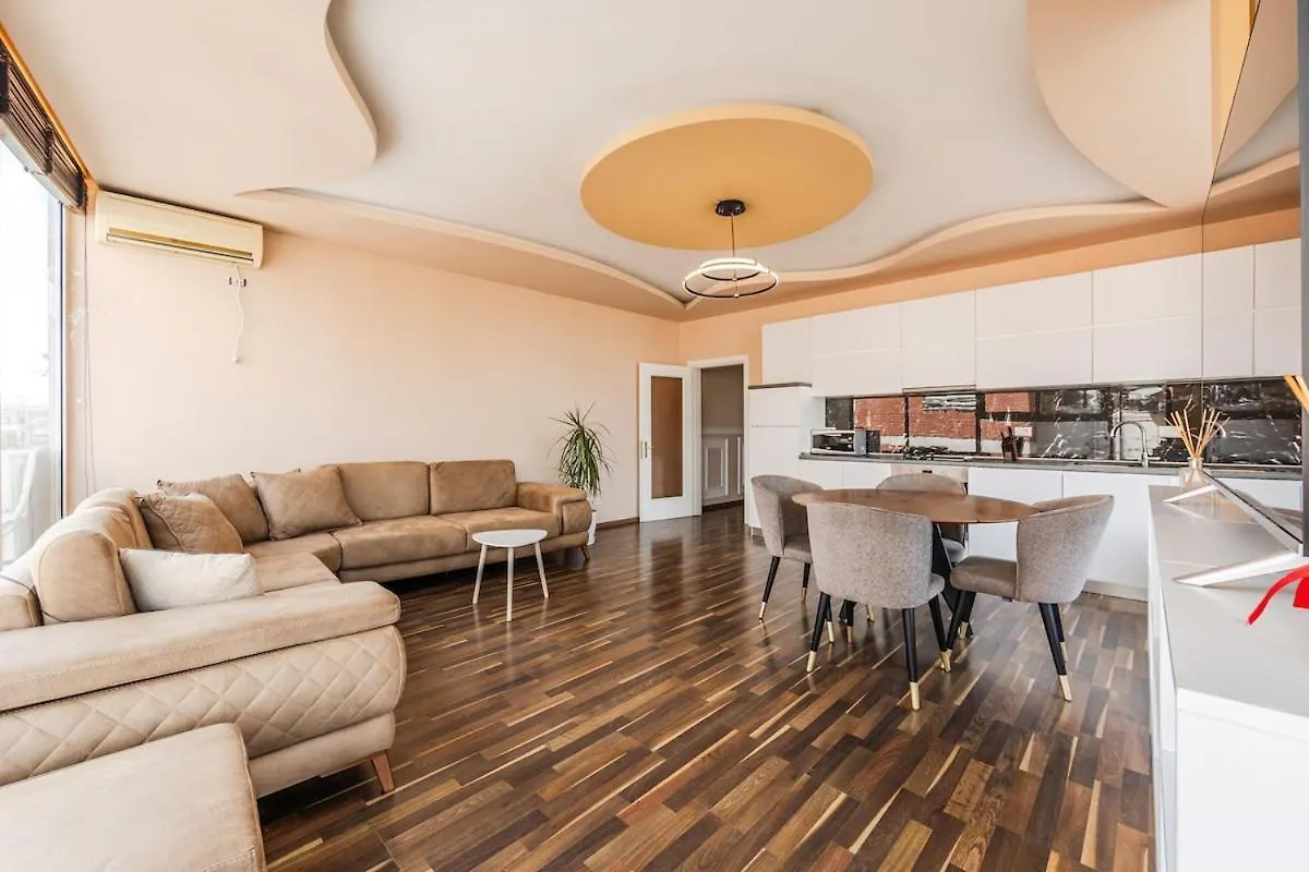 Spacious City-View Apartment Overlooking Shkodra